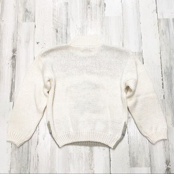 Vintage Hand Loomed Currants Cottagecore Sweater - Picture 5 of 6